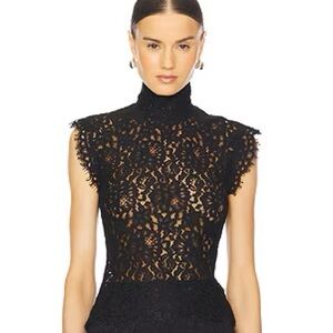 Lacademie by Marianna Zelie Maxi top in black size medium